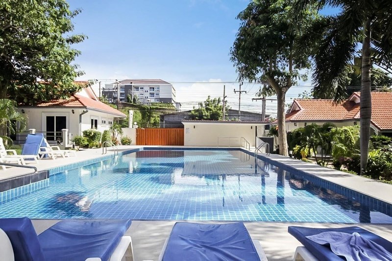 Foreign Name - Large 2 Bed 2 Bath Condo - Pratamnak Soi 4 - Condominium - Cosy Beach - Pratamnak